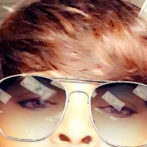 Meet your Posher, Joyce